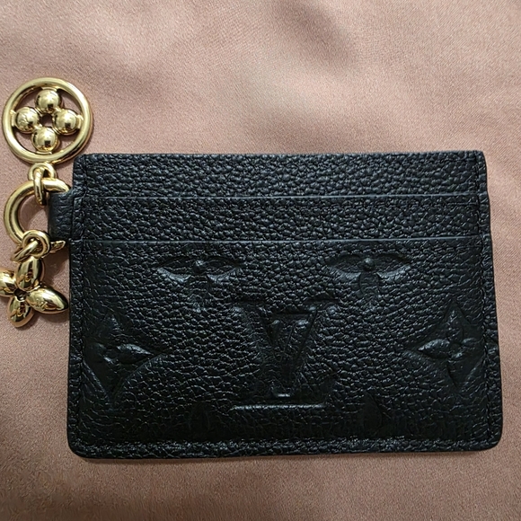 LV Charms Card Holder - Picture 2 of 5